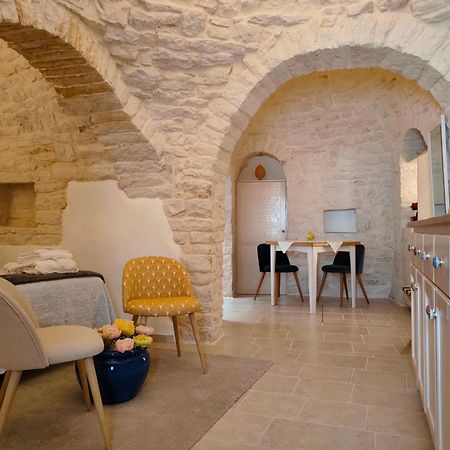 Trullo Monte Santo 50 Acomodação com café da manhã Alberobello Exterior foto