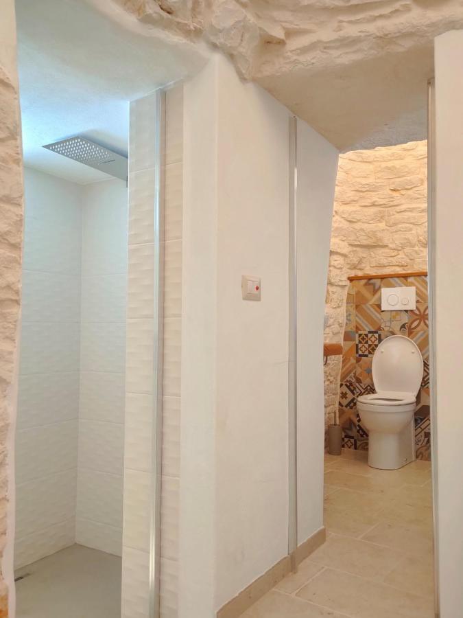 Trullo Monte Santo 50 Acomodação com café da manhã Alberobello Exterior foto