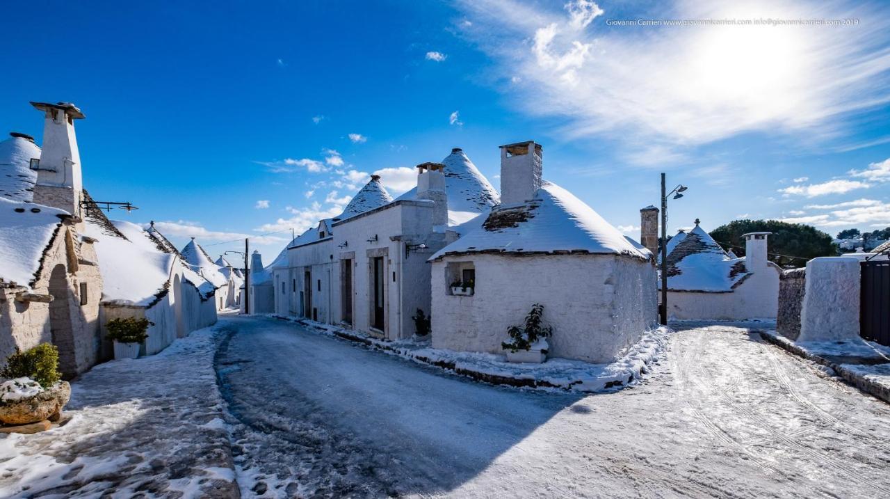 Trullo Monte Santo 50 Acomodação com café da manhã Alberobello Exterior foto