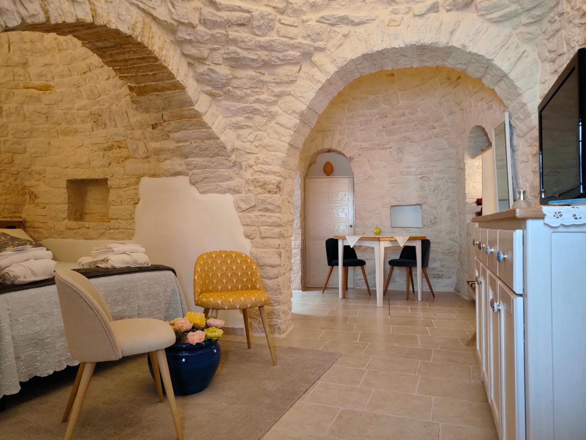 Trullo Monte Santo 50 Acomodação com café da manhã Alberobello Exterior foto